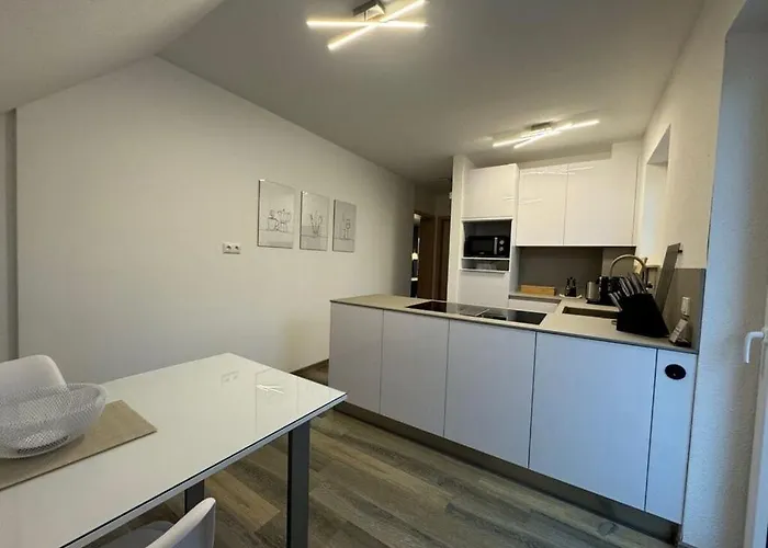 With Castle-view Casa vacanze